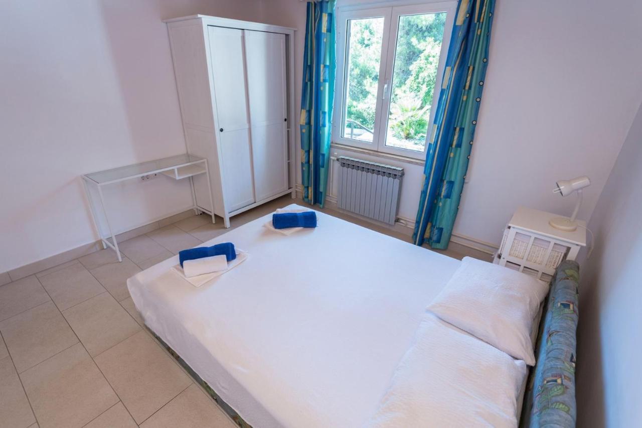 Mali Losinj Apartment 8 Eksteriør bilde