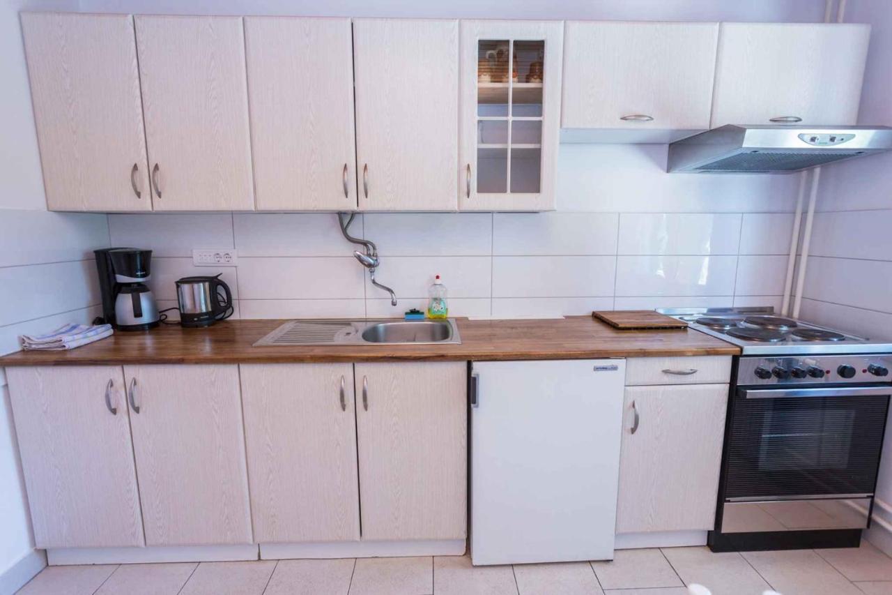 Mali Losinj Apartment 8 Eksteriør bilde