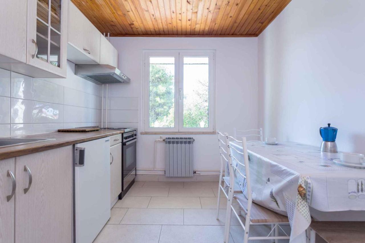 Mali Losinj Apartment 8 Eksteriør bilde