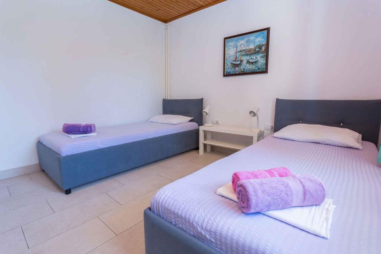 Mali Losinj Apartment 8 Eksteriør bilde